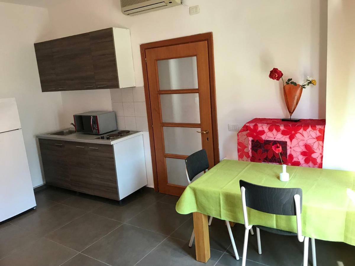 Hotel Rimini Тирана Экстерьер фото