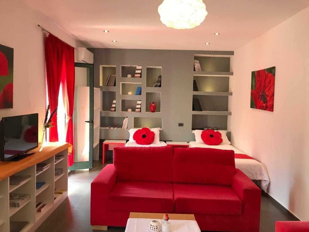 Hotel Rimini Тирана Экстерьер фото
